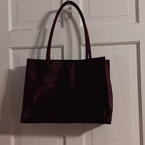 Esprit   - Picture 1 of 8